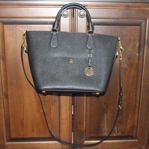 Fun, Michael Kors satchel handbag in Black